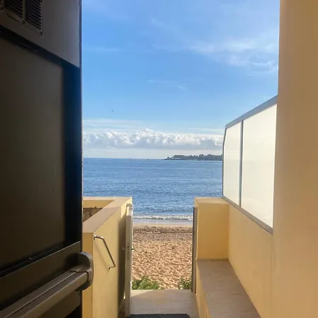 Pieds Dans L Eau Apartment